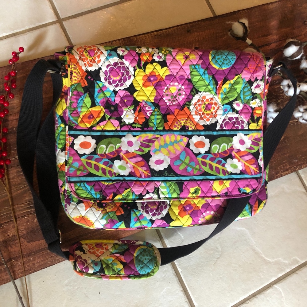 Vera Bradley bag